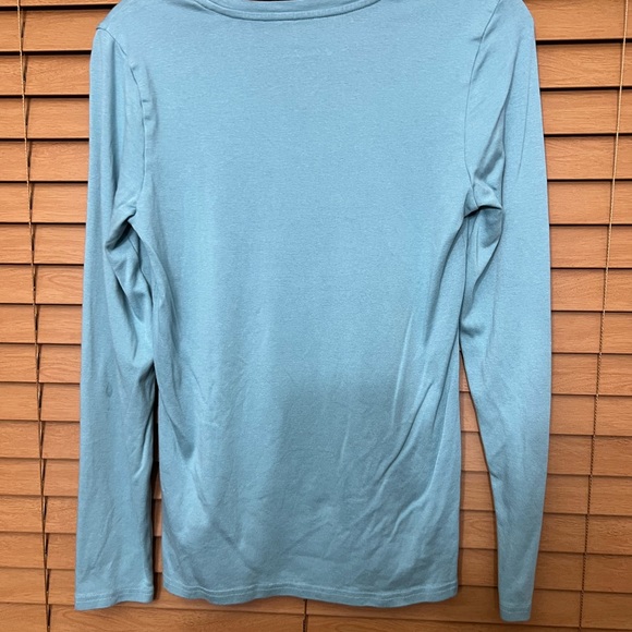 Eddie Bauer long sleeve t-shirt women’s size medium turquoise blue - Picture 4 of 5